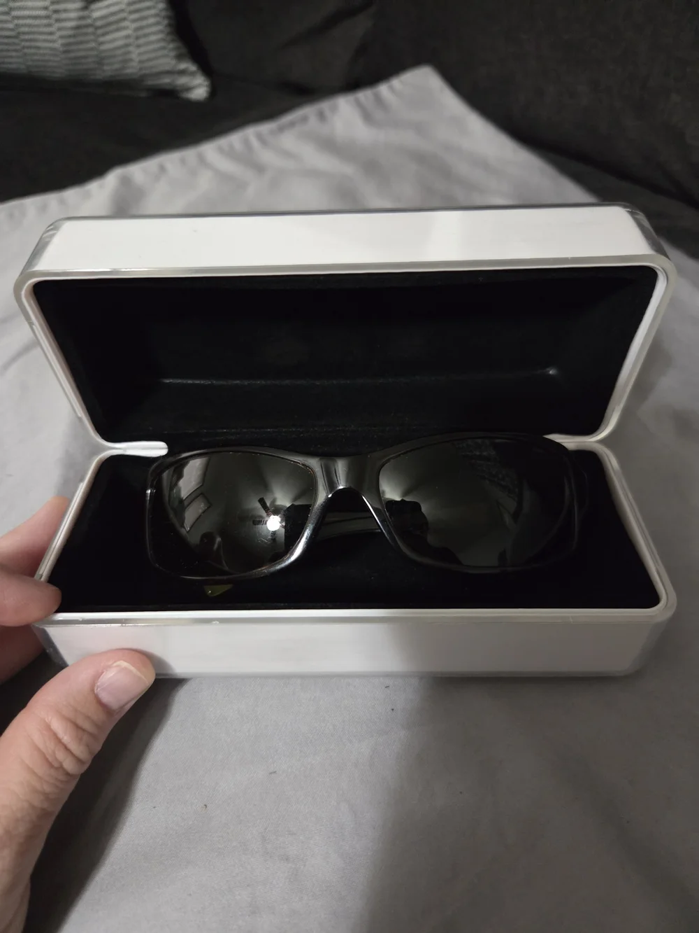 DKNY Women's Tortoiseshell Sunglasses - Brown Lenses
